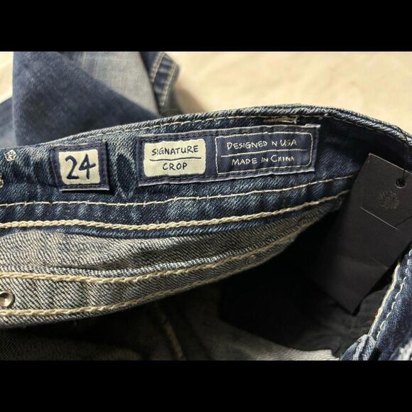 NWT. Miss Me Signature Cropped Embellished Rhinestone Jeans Sz 24” JE8667C Sexy - Picture 7 of 10